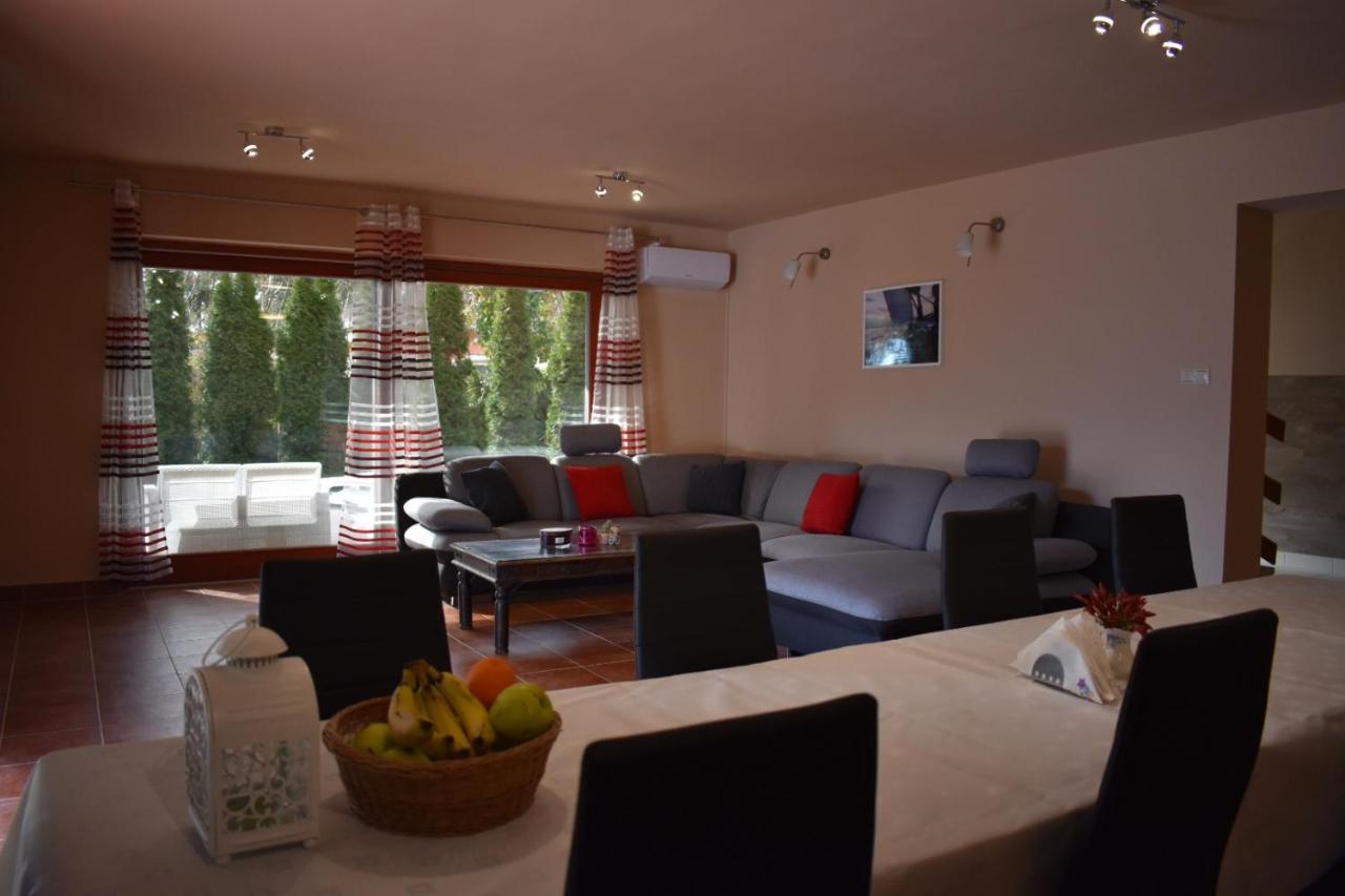 Villa Lily Zamárdi Zewnętrze zdjęcie
