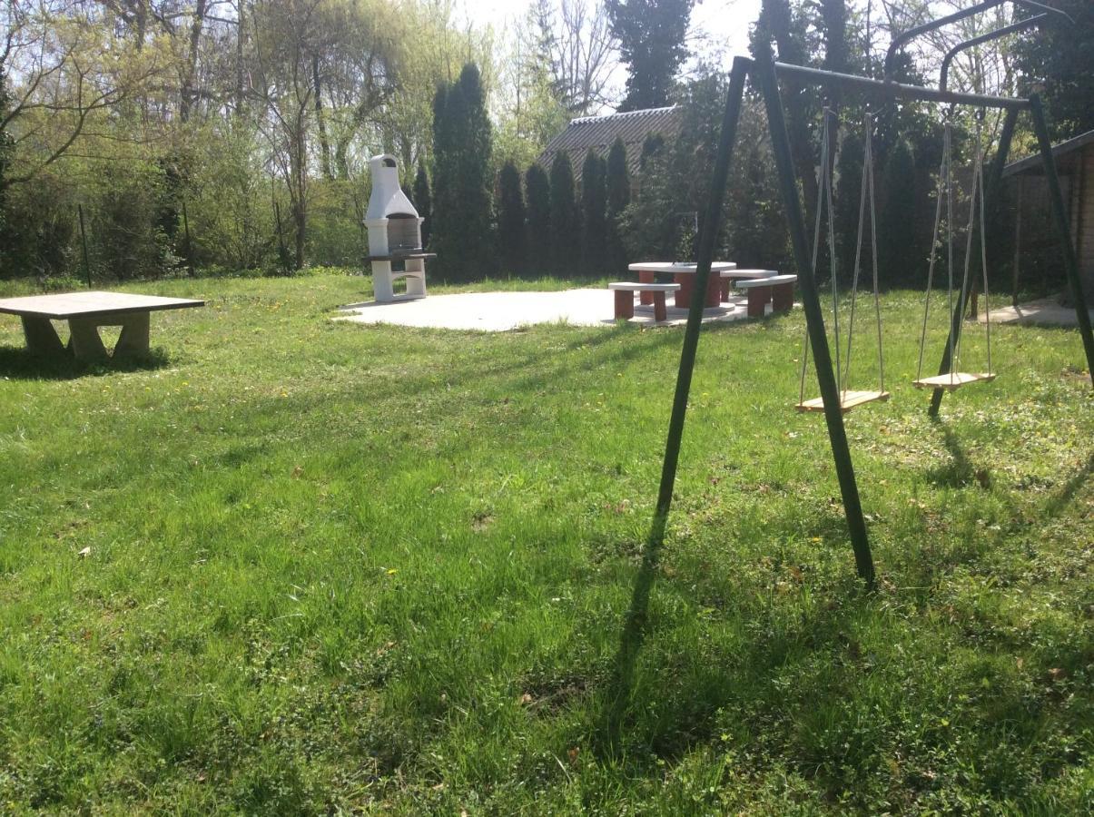 Villa Lily Zamárdi Zewnętrze zdjęcie