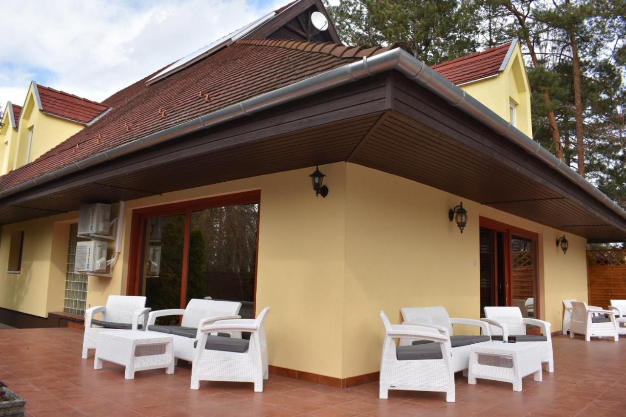 Villa Lily Zamárdi Zewnętrze zdjęcie